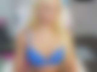 Live cam show with Bunny Kaye - Cum on camwithhim.com