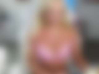 Bunny Kaye's Live Sex Cam Show