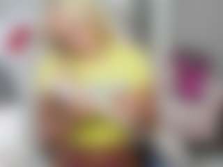 Live cam show with Bunny Kaye - Strip Lovense on Dolls Live