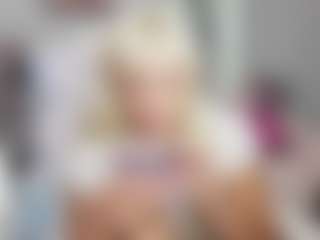 Live cam show with Bunny Kaye - Sexwebcam on CamwithHer
