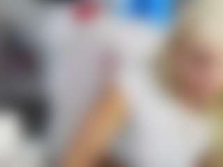 Live cam show with Bunny Kaye - Cowgirl on Cam Slut