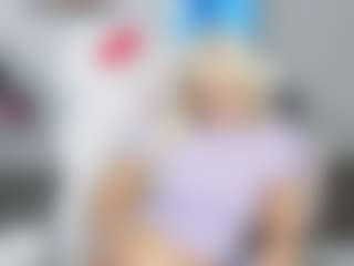Live cam show with Bunny Kaye - Ahegao on AdultVida.com
