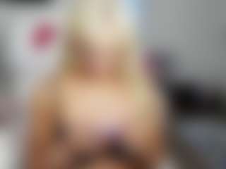 Bunny Kaye's Live Sex Cam Show