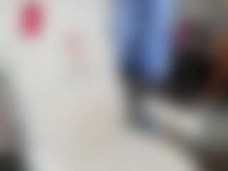 Live cam show with Bunny Kaye - Gamer Ebony on makecum.org