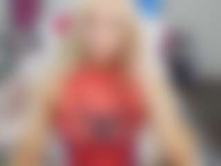 Live cam show with Bunny Kaye - Gamer Red Hair on xxxlivecams.org