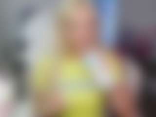 Live cam show with Bunny Kaye - Busty on liverealitysex.com