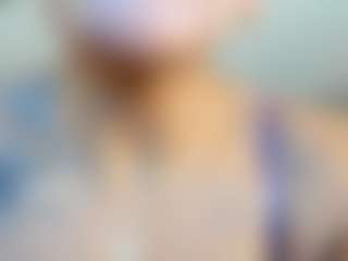 Live cam show with orionsmith - Hazel Eyes on livesexfox.com