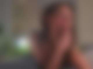 Live cam show with RoseleeRaderstorf - Teen (18+) on iamadamtest123.com