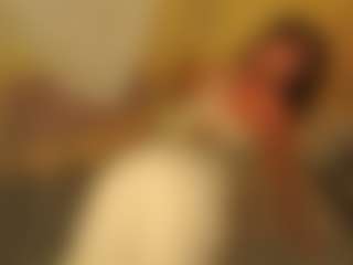 Live cam show with RoseleeRaderstorf - Mature on live18s.com