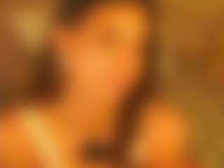 Live cam show with RoseleeRaderstorf - Middle Aged on AdultVida.com