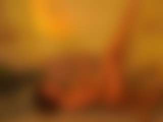 Live cam show with RoseleeRaderstorf - Brown Hair on hrnylive.com