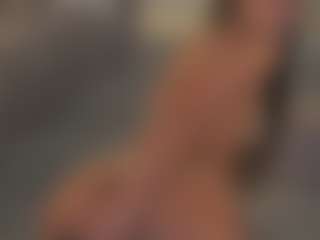 Live cam show with RoseleeRaderstorf - Mature on Dolls Live