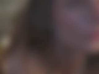 Live cam show with RoseleeRaderstorf - Curvy on Chatstar