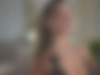 Live cam show with RoseleeRaderstorf - Skinny MILF on x69.live