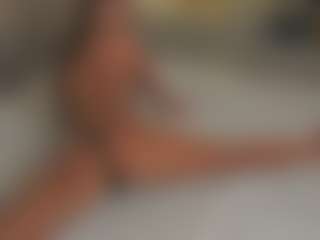 RoseleeRaderstorf's Live Sex Cam Show
