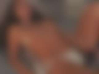 Live cam show with RoseleeRaderstorf - MILF Teen (18+) on CamClone