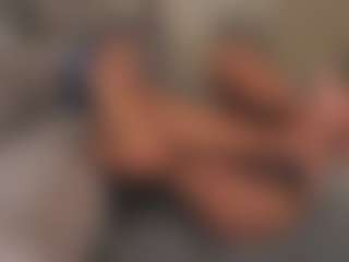 RoseleeRaderstorf's Live Sex Cam Show