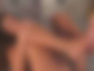RoseleeRaderstorf MILF webcam performer live streaming
