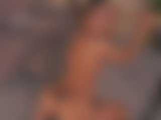 Live cam show with RoseleeRaderstorf - Big Tits Small Tits on SinfulBabes