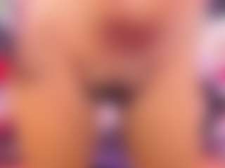 shantalks's Live Sex Cam Show