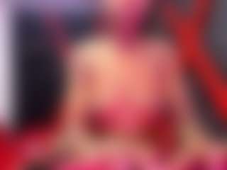 Live cam show with shantalks - Black Petite on Camsoda | colombia