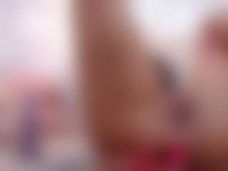 Live cam show with SilviaVanda - Ahegao on StripNow