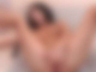 Live cam show with SilviaVanda - Solo on Uber Horny