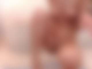 Live cam show with SilviaVanda - Flashing on Camsoda