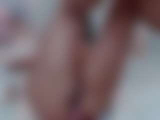 Live cam show with SilviaVanda - Solo on camtv