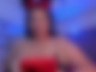 Live cam show with Sussan R - Tittyfuck on CamwithHer