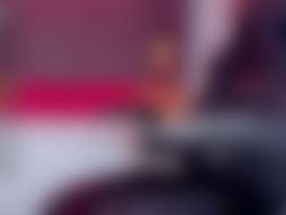 Live cam show with Sussan R - Hairy Pussy on Milfs Live