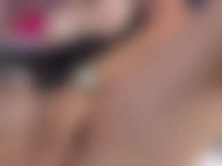 Live cam show with Sussan R - Blonde Hair Middle Aged on camgirlchat.live