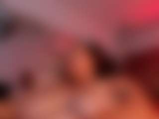 Live cam show with Sussan R - Tittyfuck on Camsoda