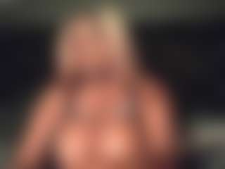 Live cam show with Goddess CeeCee - Black on anonymated.com