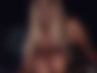 Live cam show with Goddess CeeCee - Spoiled on milfzrlive.com