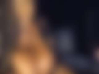 Live cam show with Goddess CeeCee - Tease on Soda Cam