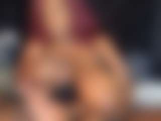 Live cam show with Goddess CeeCee - Bedroom on sexylive.show