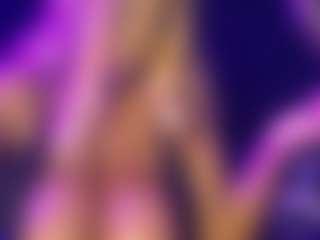Live-Cam-Show mit Goddess CeeCee - Spank Black auf Camsoda