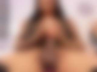isabigsquirt's Live Sex Cam Show