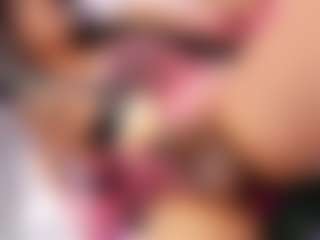 isabigsquirt's Live Sex Cam Show
