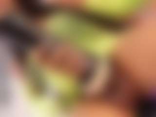 Live cam show with isabigsquirt - Brown Hair on Camming Site