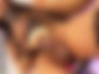isabigsquirt's Live Sex Cam Show