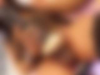 isabigsquirt's Live Sex Cam Show