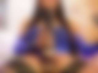 Live cam show with isabigsquirt - Tease on crypto-cams