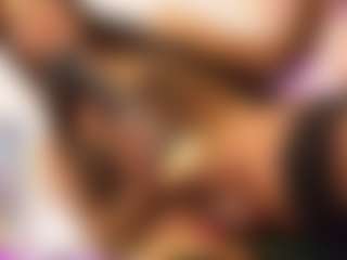 isabigsquirt's Live Sex Cam Show