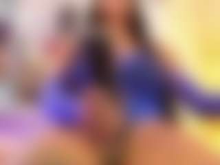 isabigsquirt's Live Sex Cam Show