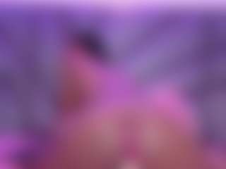 Ana-Foxx's Live Sex Cam Show