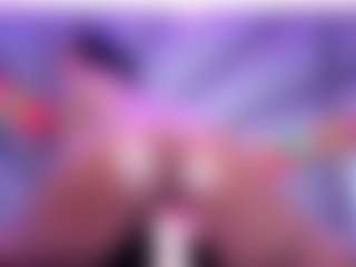 Ana-Foxx's Live Sex Cam Show