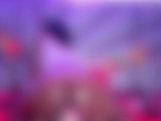 Live cam show with Ana-Foxx - Skinny White on CamClone | colombia