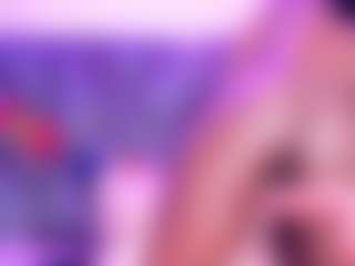 Live cam show with Ana-Foxx - Small Tits on sexylive.show